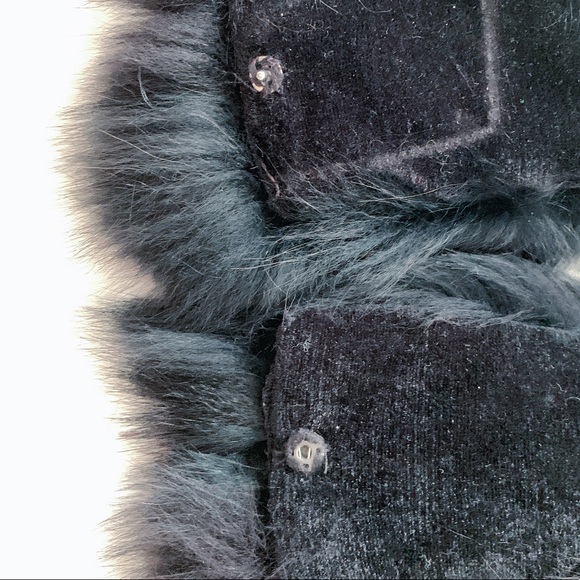 Genuine Fur Collar - Picture 3 of 7